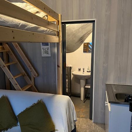 Studette Fonctionnelle Eaux Bonnes Apartman Kültér fotó