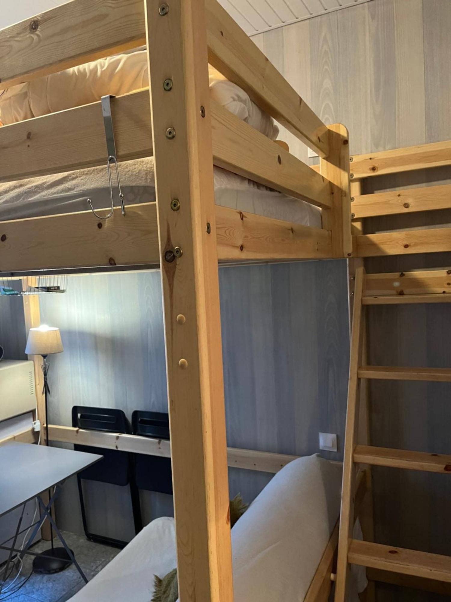 Studette Fonctionnelle Eaux Bonnes Apartman Kültér fotó